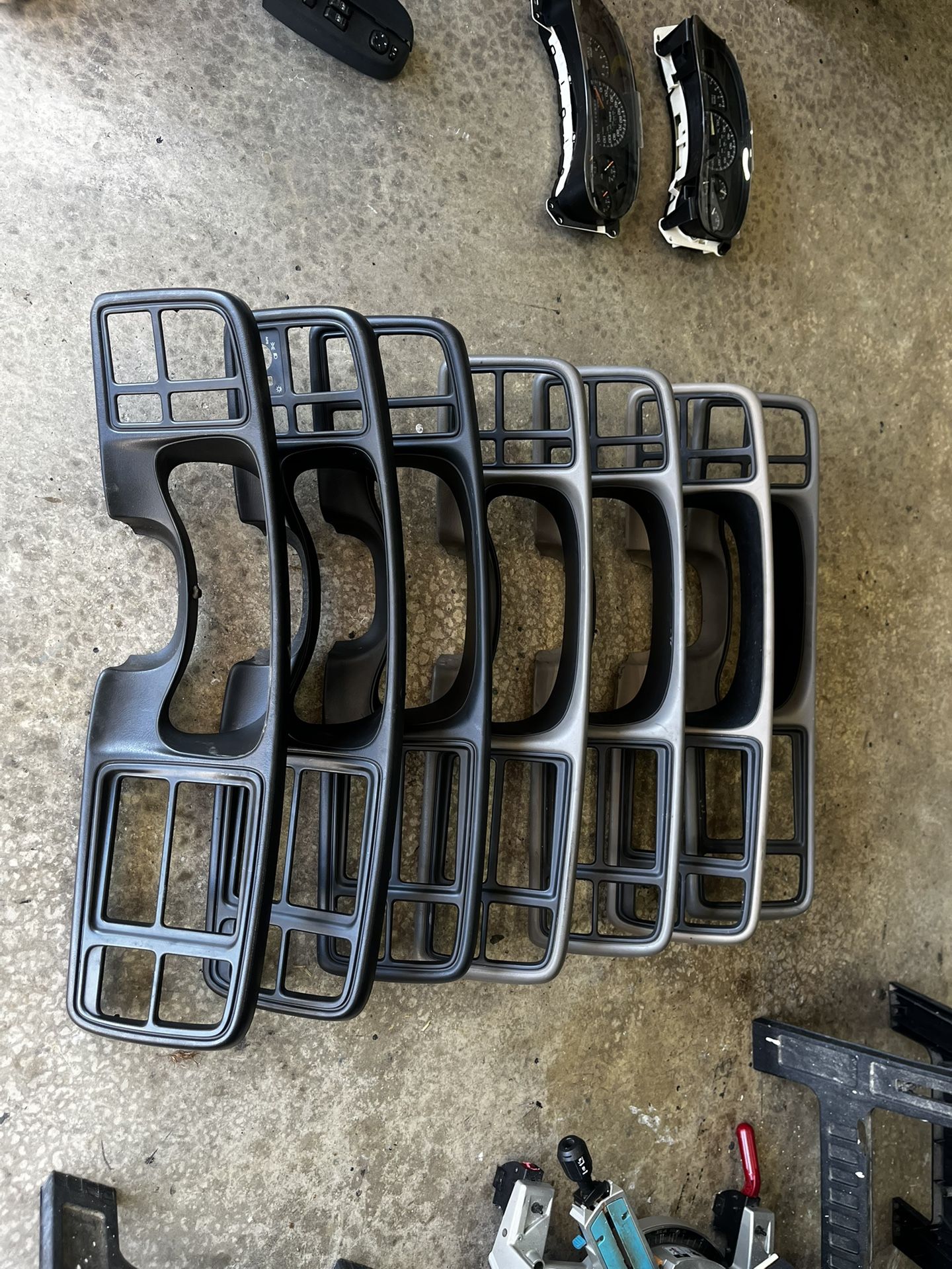 99-07 GM interior parts