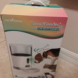 Brand New Smart Feeder Great Deal N Great Gift In Weeki Wachee Spring Hill