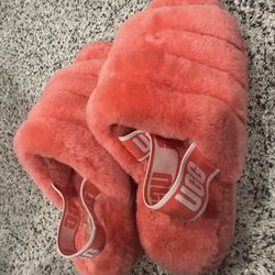ugg slippers size 8 