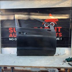 2017 XT5 Door Front Passenger OEM 2024 