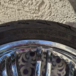 Five tires with 5 wheels in very good condition $200 firm