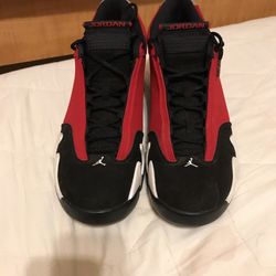 Jordan Toro 14 