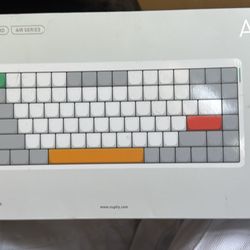 Wireless Mechanical Keyboard 