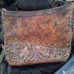 Shyanne Western Style Leather Handbag 