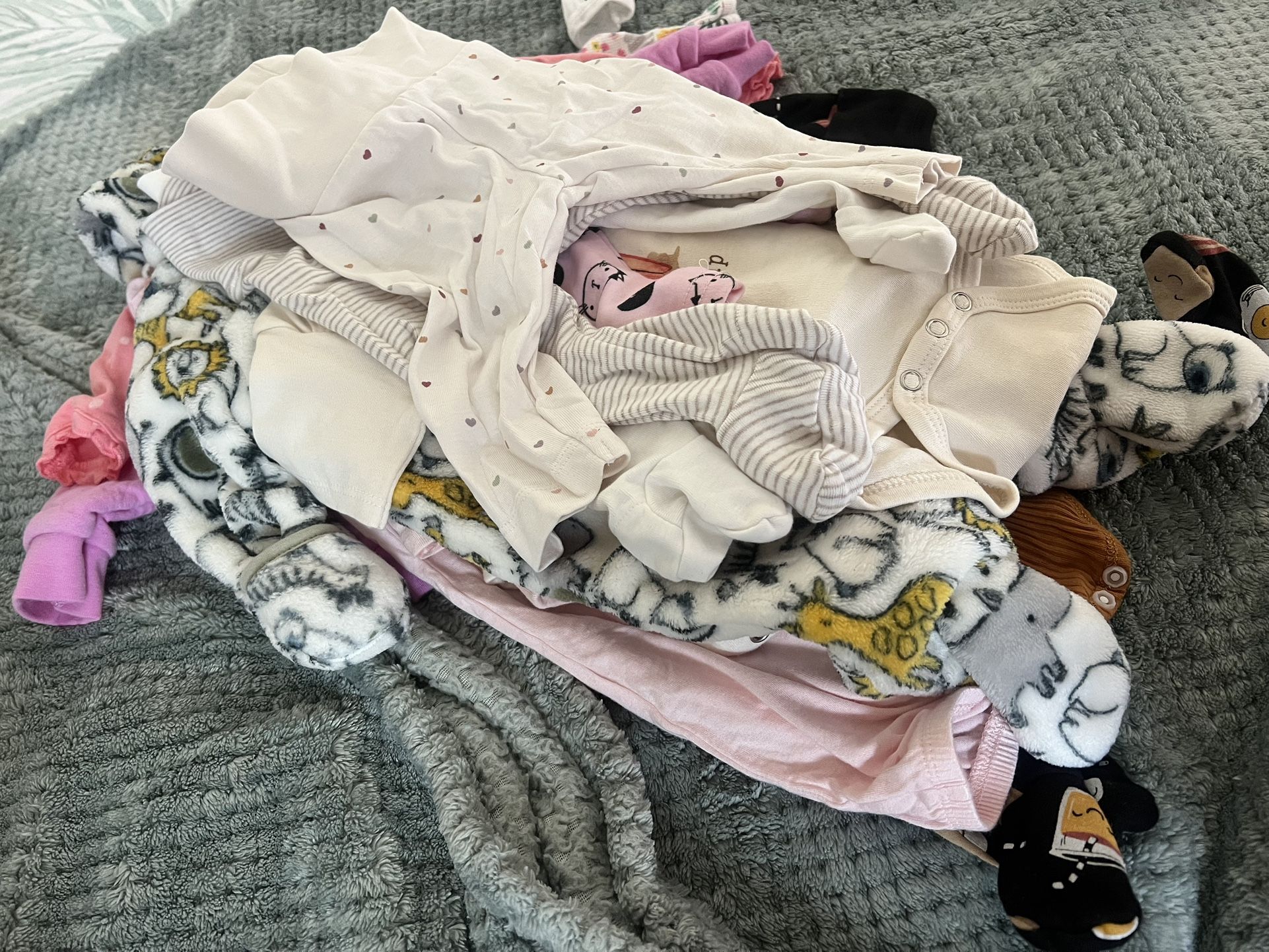 0-3 Month Girl Clothes 