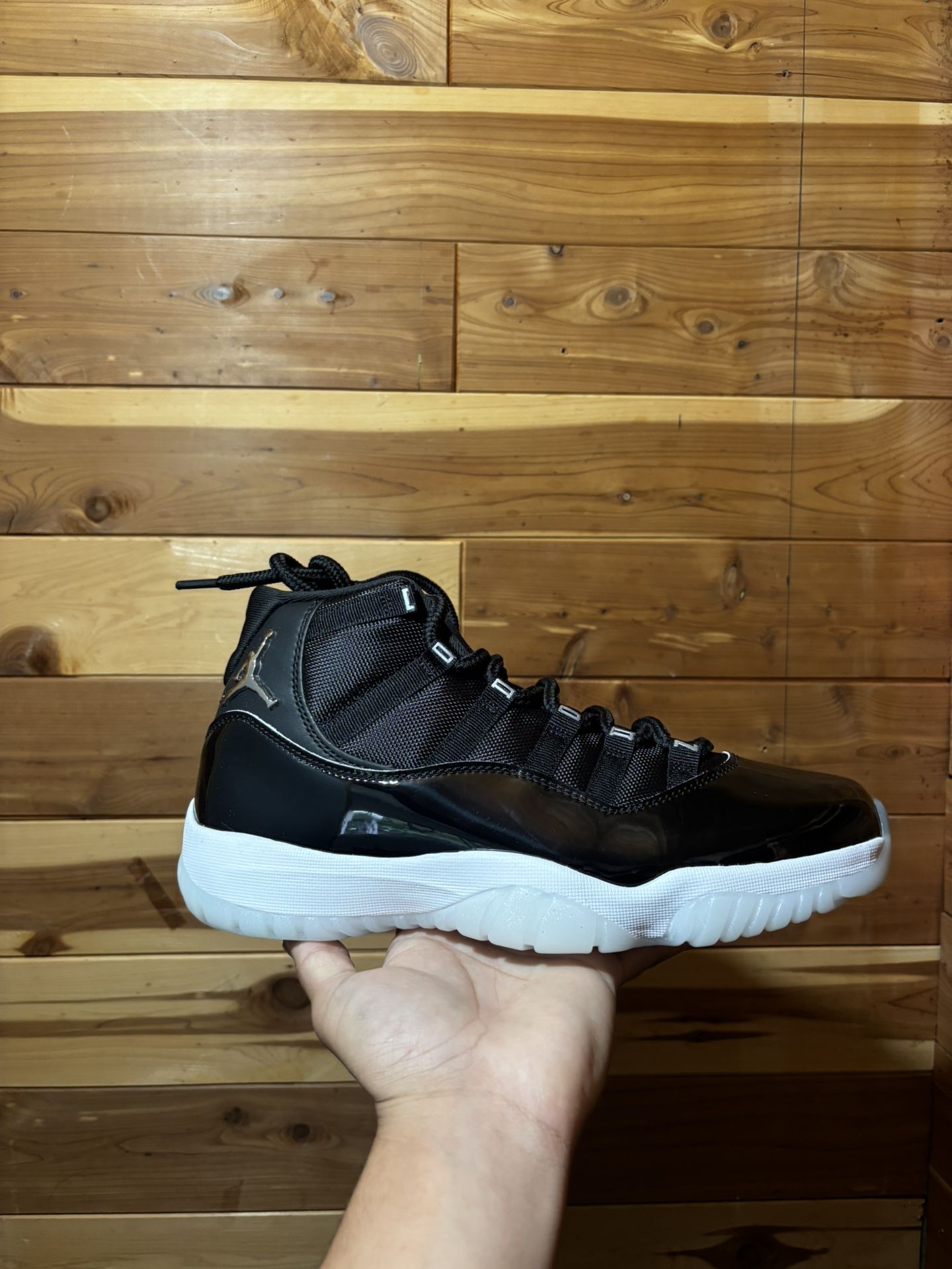 Jordan 11 Jubilee High Size 10