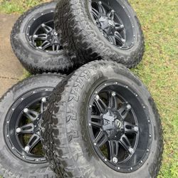 35s – 35x12.50R20 Goodyear Wrangler UltraTerrain AT Tires on 20” Fuel Wheels – 6 Lug – Set of 4