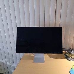 27 Apple Studio  Monitor 