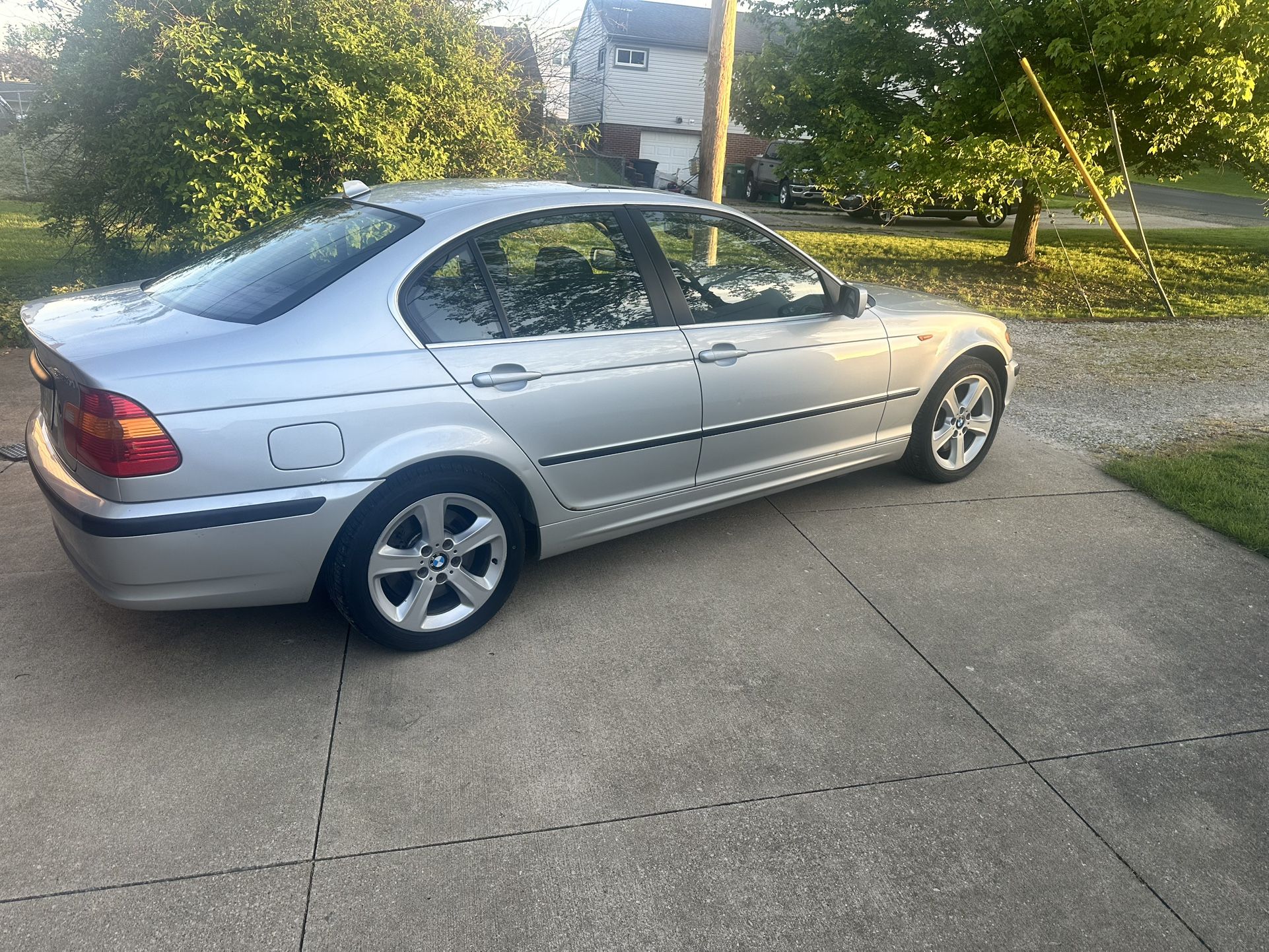 2005 BMW 330xi