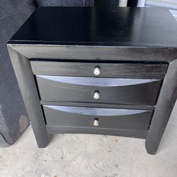 Black Night Stand End Table 26x17  25 In Tall 2 Drawer 