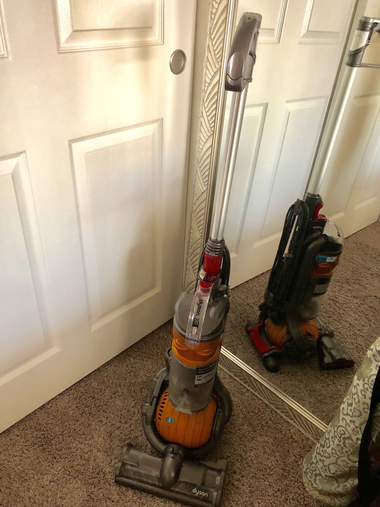 Dyson ball vacuum for parts