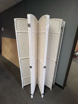 8 panel divider