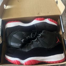 Velvet Jordan 11 Bred
