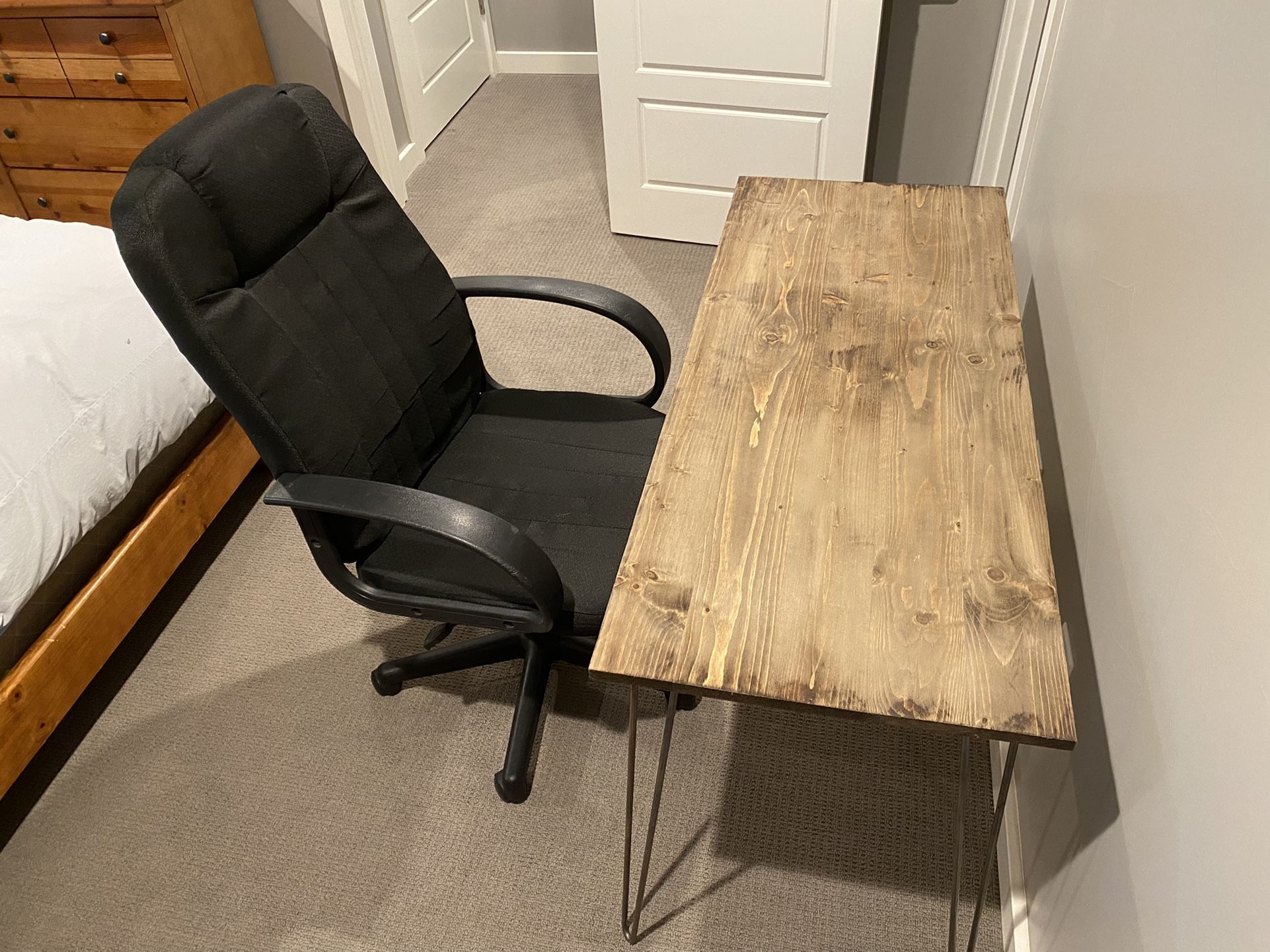 Desk And Chair