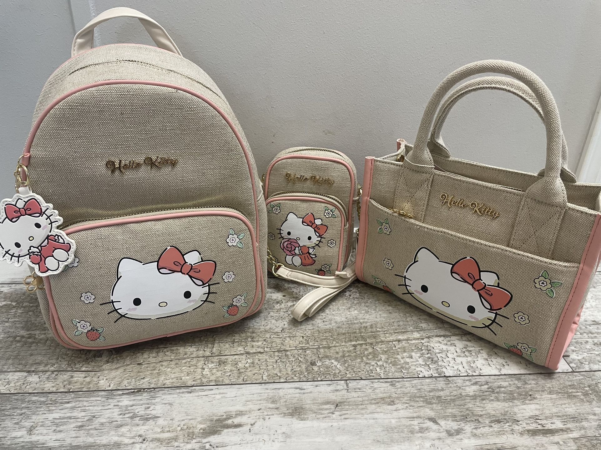 NWT Hello kitty Backpack In Set
