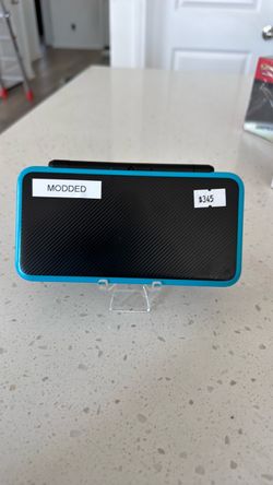 Nintendo 2DS XL w/Games • TRADE INS WELCOME