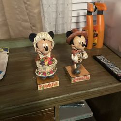 Disney Mickey And Minnie Mouse 