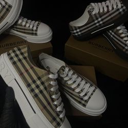 Burberry Shoes