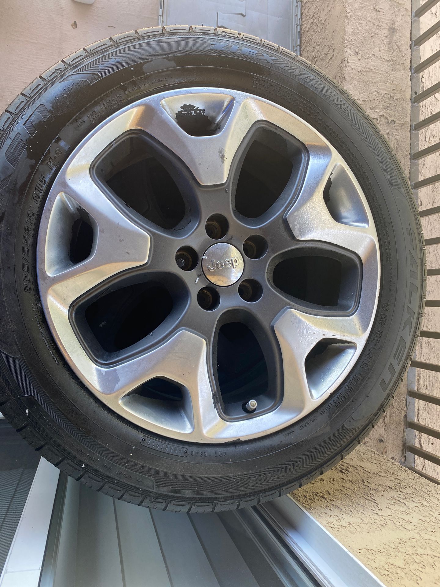 2018 Jeep compas wheels and tires set of 4