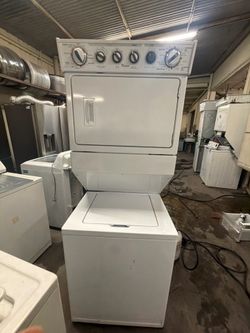 27 inch Gas laundry center