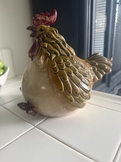 Ceramic Rooster Figurine