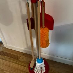 Melissa & Doug Let's Play House Dust! Sweep! Mop! 6 Piece Pretend Play Set