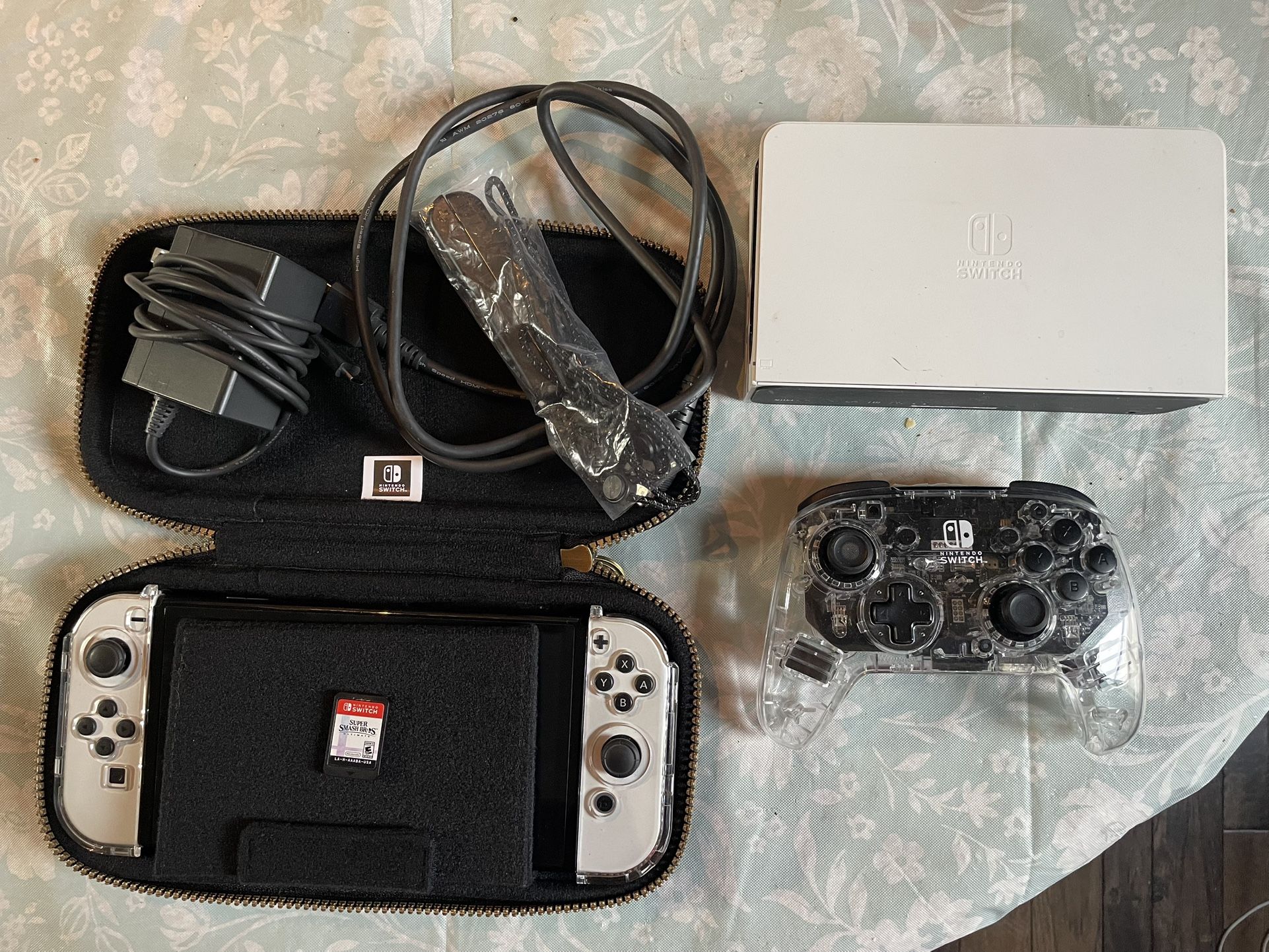 Nintendo switch Oled Bundle with Super Smash Bros