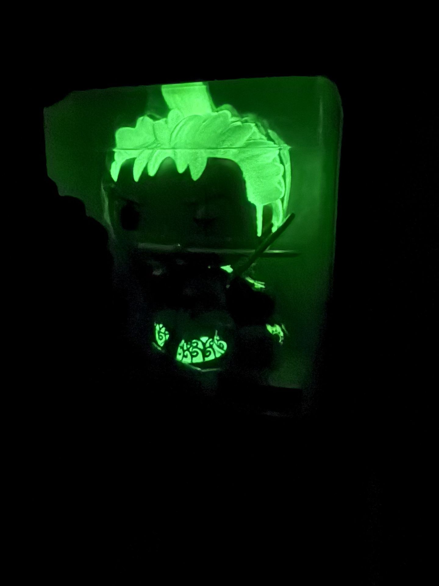 Funko Pop Animation One Piece Roronoa Zoro #923 GITD Volcano X Exclusive