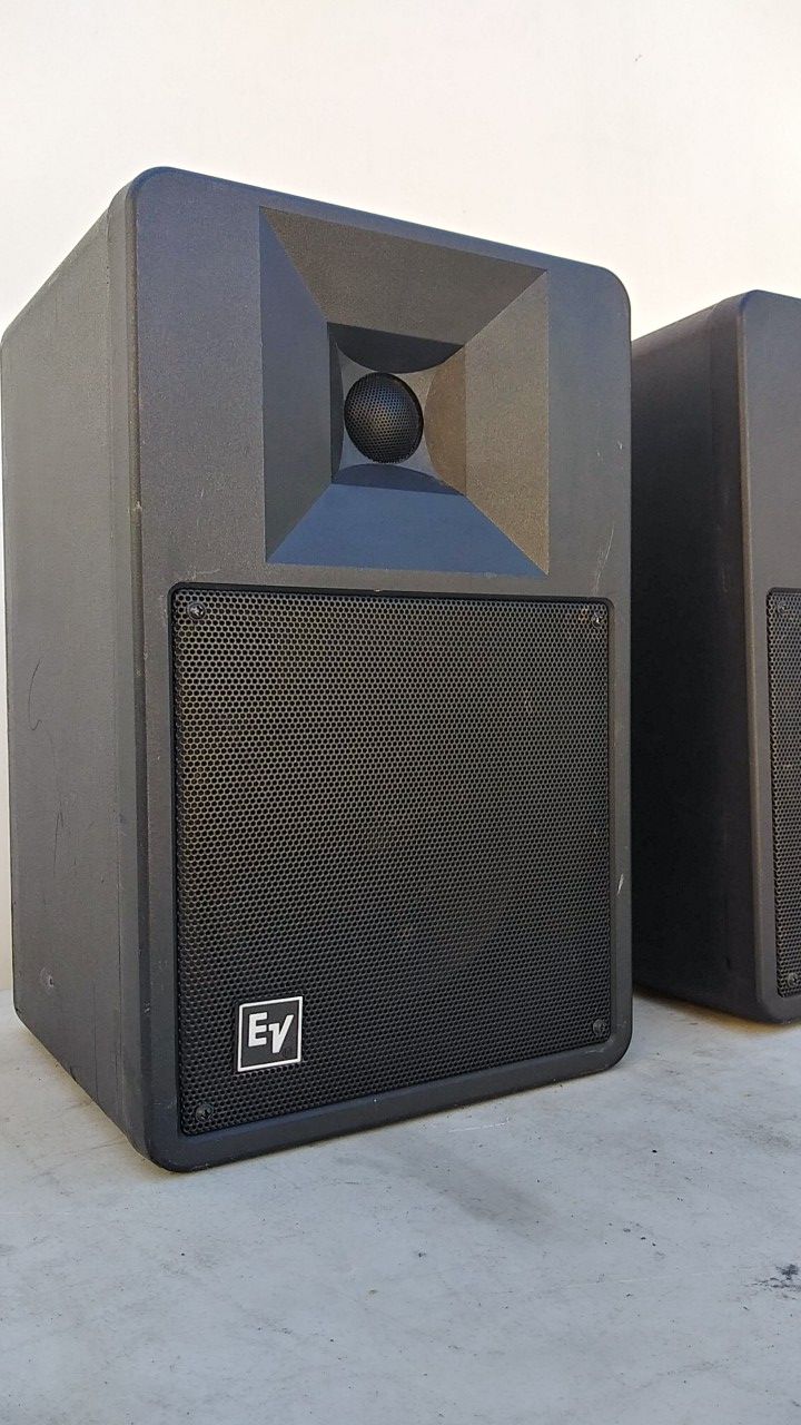 Electro Voice s60 compact monitors for Sale in Los Angeles, CA OfferUp