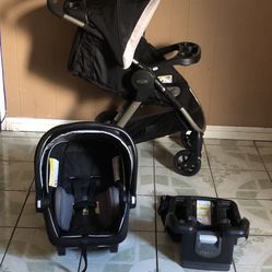 LIKE NEW GRACO CLICK CONNECT TRAVEL SYSTEM CAR SEAT STROLLER AND BASE !!!!!