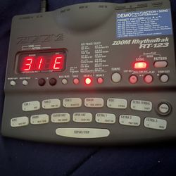 Zoom RhythmTrak RT123 Drum Machine 