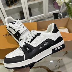 Louis Vuitton- Men’s Size 7 Us /41 Eur 