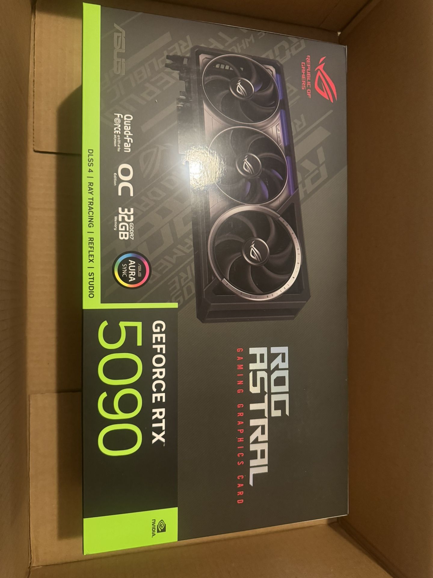 ROG Astral GeForce RTX™ 5090 32GB