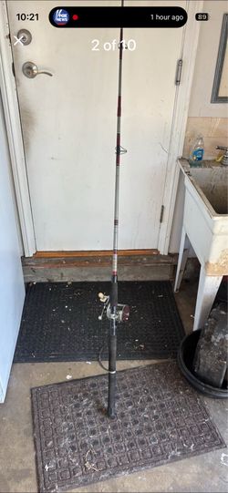 Fishing Pole Vintage PENN Jigmaster 500 (USA) & Berkley Penguin SP80