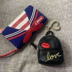 Stranger Things Wallet And Vs keychain 