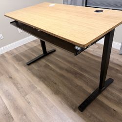 Uplift Electric Adjustable Standing Desk
