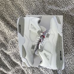 Jordan 4 Retro White Oreo (2021) Size 11.5