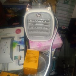 Mini Air Conditioner With USB Port For Charging 