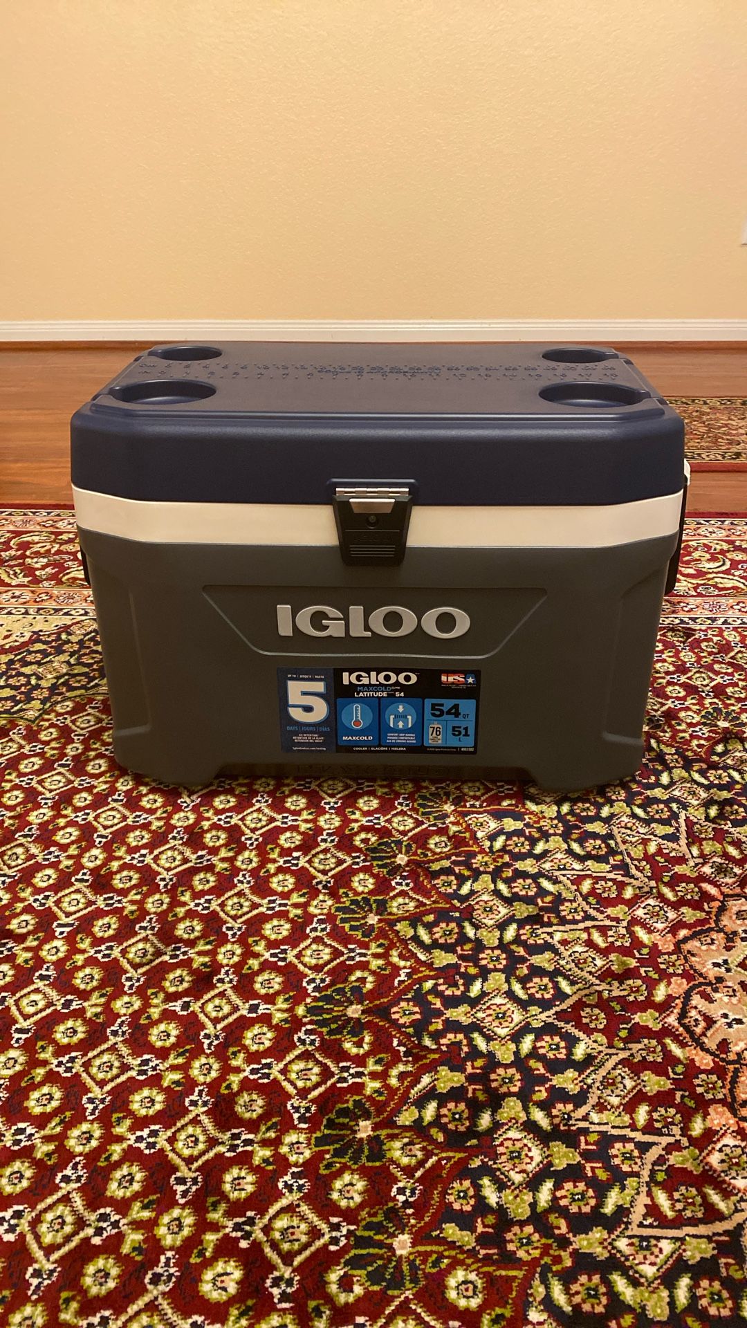 54 Quart Igloo Cooler
