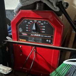 Lincoln 225 Stick Welder 