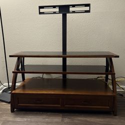 Tv Mount (Pick up ONLY)