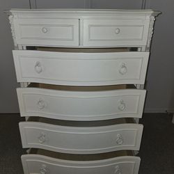 White Designed Wooden Dresser