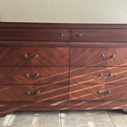 Buffet/Sideboard