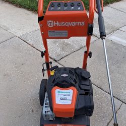 Pressure Washer Husqvarna 8.75hp 190cc Briggs And Stratton Motor Starts On First Pull Needs New Pump, With Gun No Hose