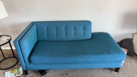 Couch/chase
