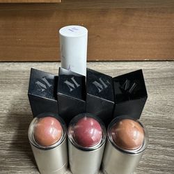 Morphe R E M Beauty Lipstick