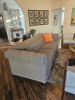 Large gray couch. Excellent condition