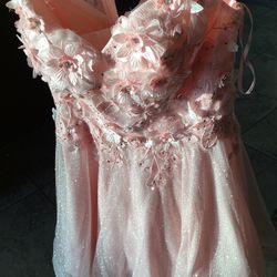 Medium Dresses ( Look At Description)