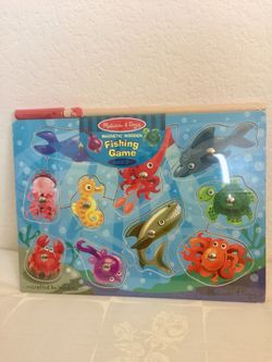 Melissa & Doug Magnetic Wooden Fishing Game and Puzzle With Wooden Ocean Animal Magnets