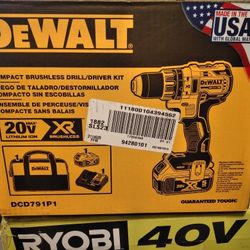 New DeWalt 20 V XR Brushless Drill Kit